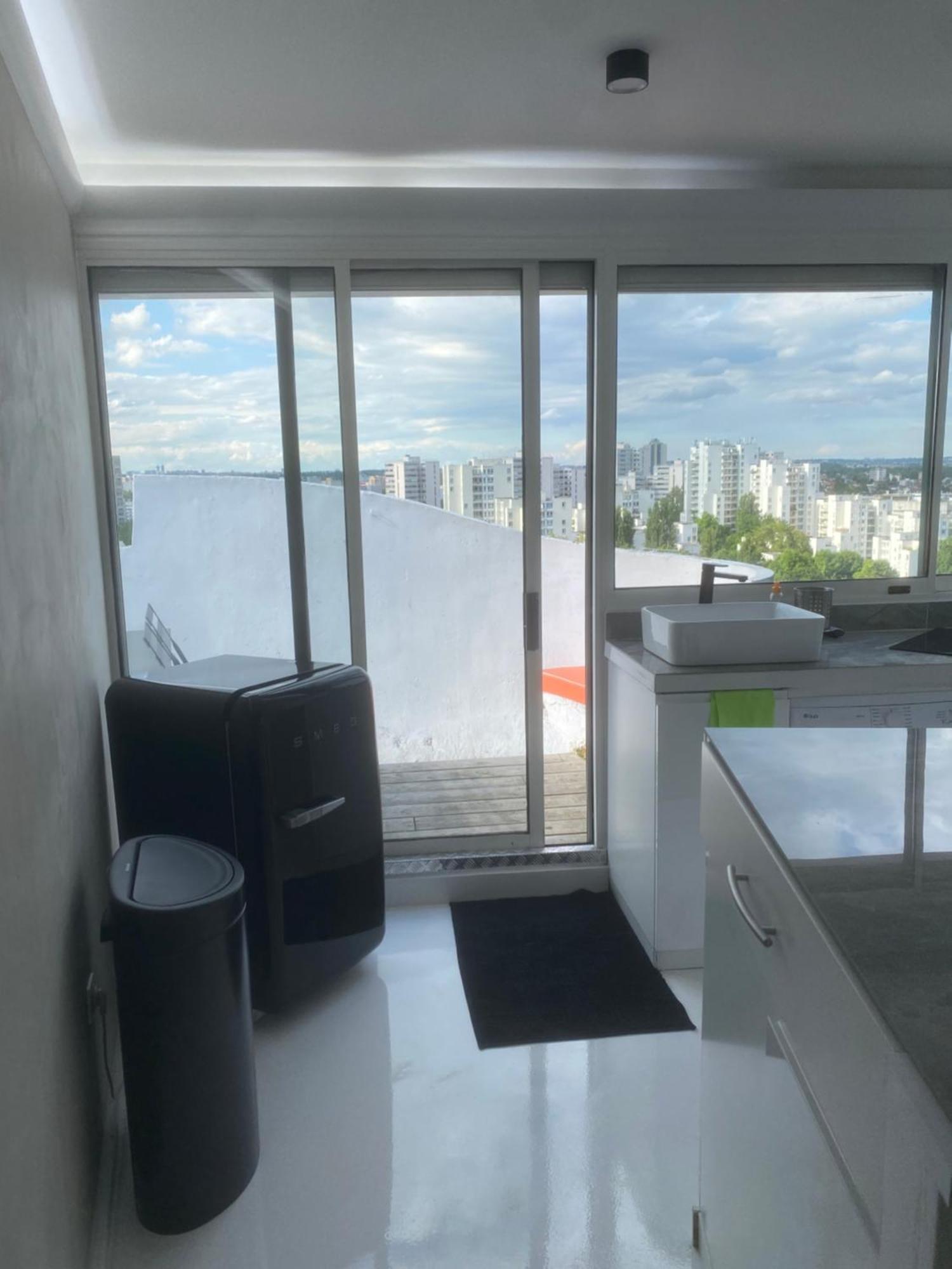 14Eme Et Der Etage "Arty" Avec 2 Chambres Et Vue Panoramique ! Creteil Exterior photo